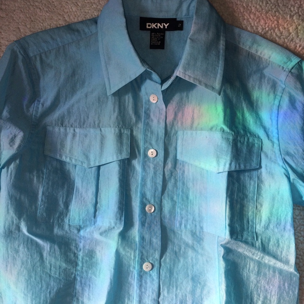 sale DKNY light blue 3/4 Slv buttondown sz2 - Picture 2 of 6